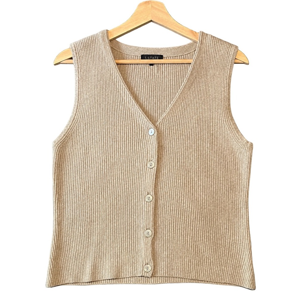 1.STATE Ribbed Knit Sweater Vest Women L Beige New w/o Tags V-Neck Button Front